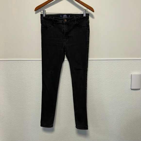 Hollister Denim - Women's Hollister Co. High-Rise Jean Leggings Black Size 7S Advanced Stretch